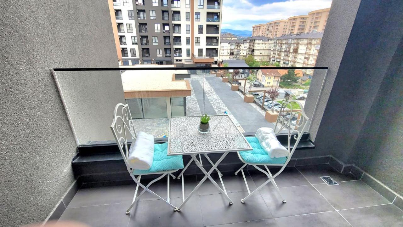 Studio Apartment Lora Lux Sarajevo Exterior photo